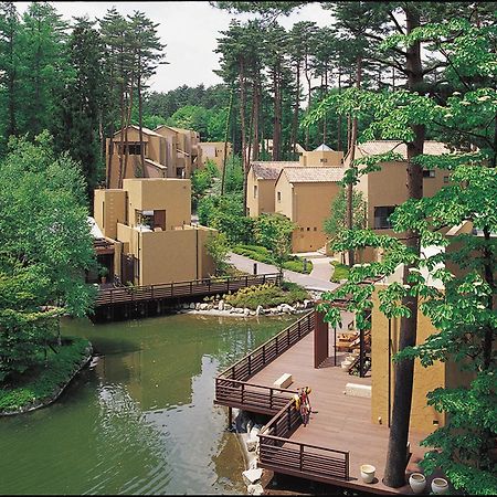 ホテル フォレストヴィレッジ 富士河口湖町 エクステリア 写真