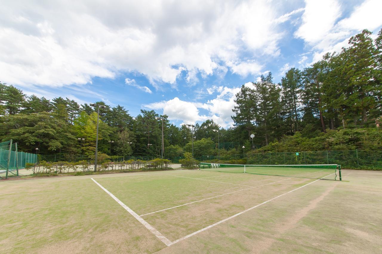 ホテル フォレストヴィレッジ 富士河口湖町 エクステリア 写真